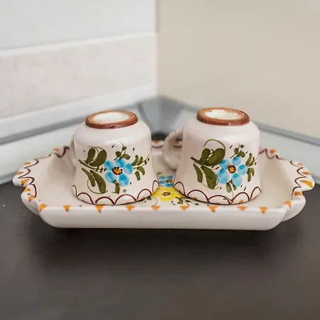 Guesthost - Butterfly *