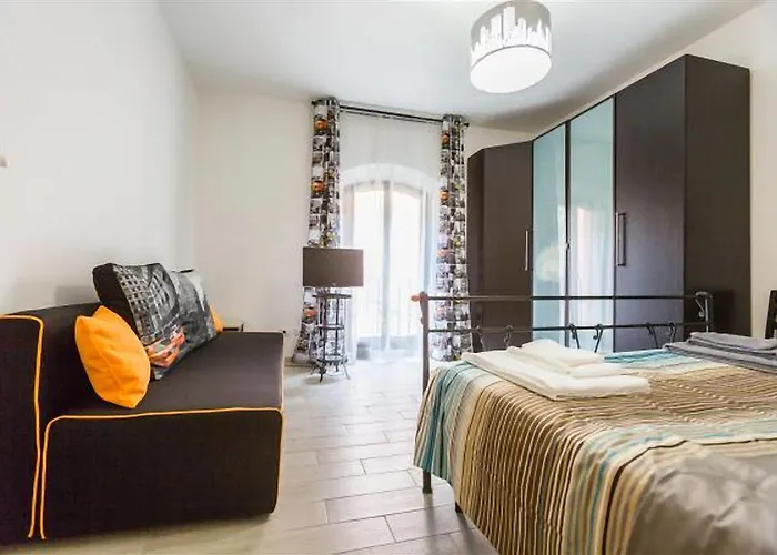 Guesthost - Butterfly Apartment *