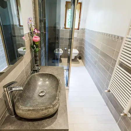 Guesthost - Butterfly Apartament