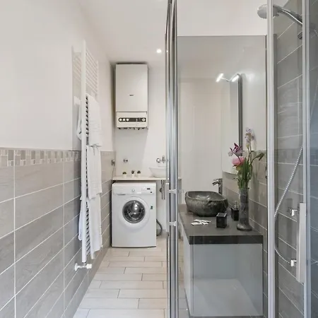 Guesthost - Butterfly Apartament